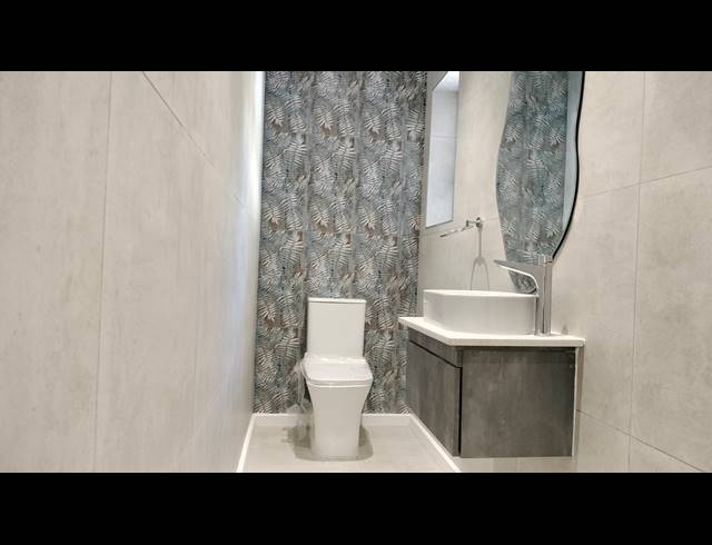 3 BEDROOM FREEHOLD FOR SALE IN BERGSIG